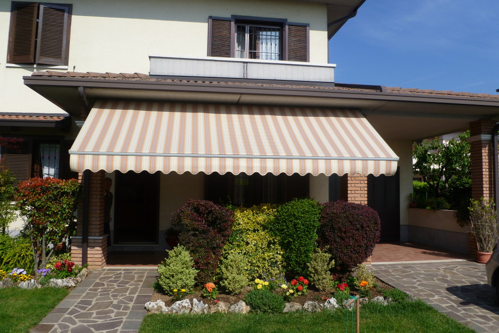 Tende a braccio – giardino