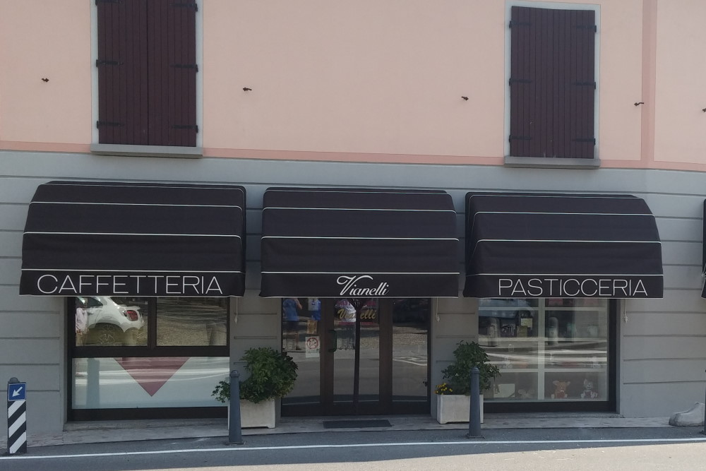 tende a capottina – pasticceria